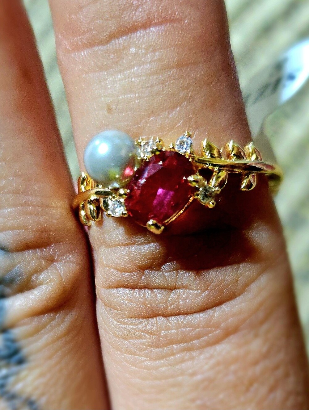 18k Gold Filled Vintage Botanical Ruby-Red & Pearl Vine Ring